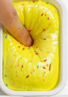 YUMMY SLOW RISE CAKE SQUISHY (SWEETLY SCENTED)