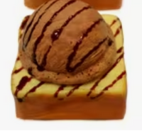 CAKE SCENTED SLOW RISE DESSERT SQUISHY (4"X4")